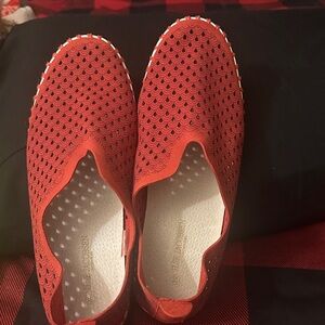 Ilse Jacobsen Red Perforated Slip-On Shoes